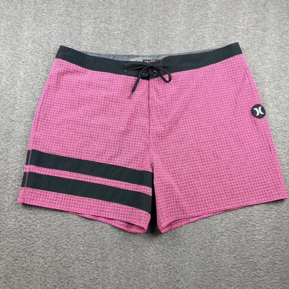 Hurley Phantom Board Shorts Men's 40 Pink Black Plaid Striped Swim Trunks AQ9990